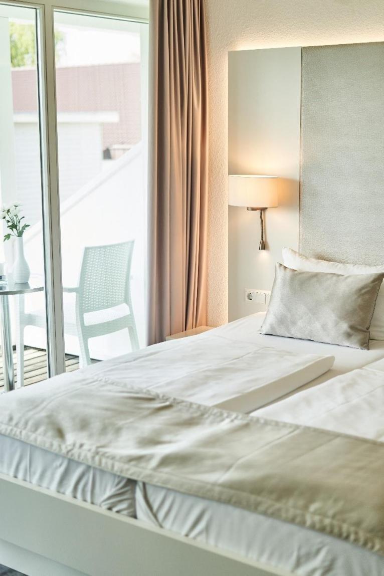 Hotel Hoeri Am Bodensee ไกน์โฮเฟน ภายนอก รูปภาพ